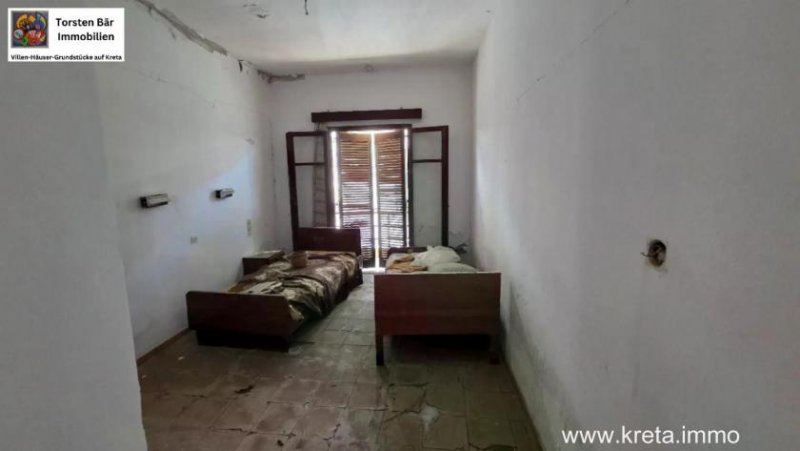 Agia Galini Kreta, Ag. Galini sanierungsbedürftiges Hotel - 19 Zimmer Gewerbe kaufen